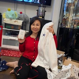 Meet your Posher, Hue